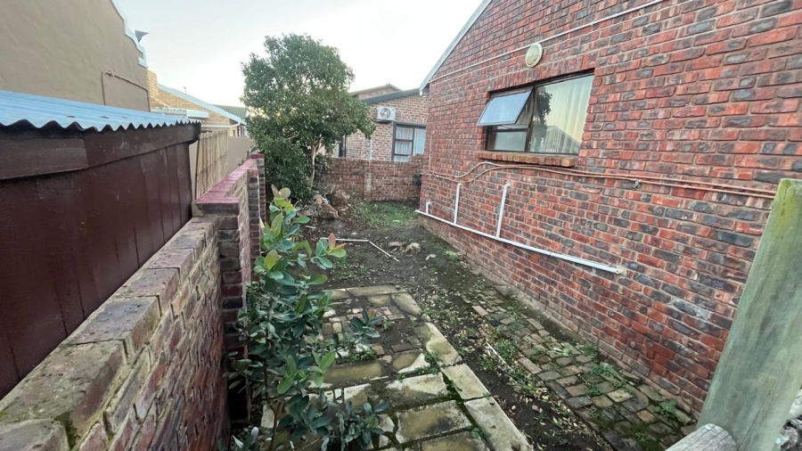 3 Bedroom Property for Sale in Noorsekloof Eastern Cape